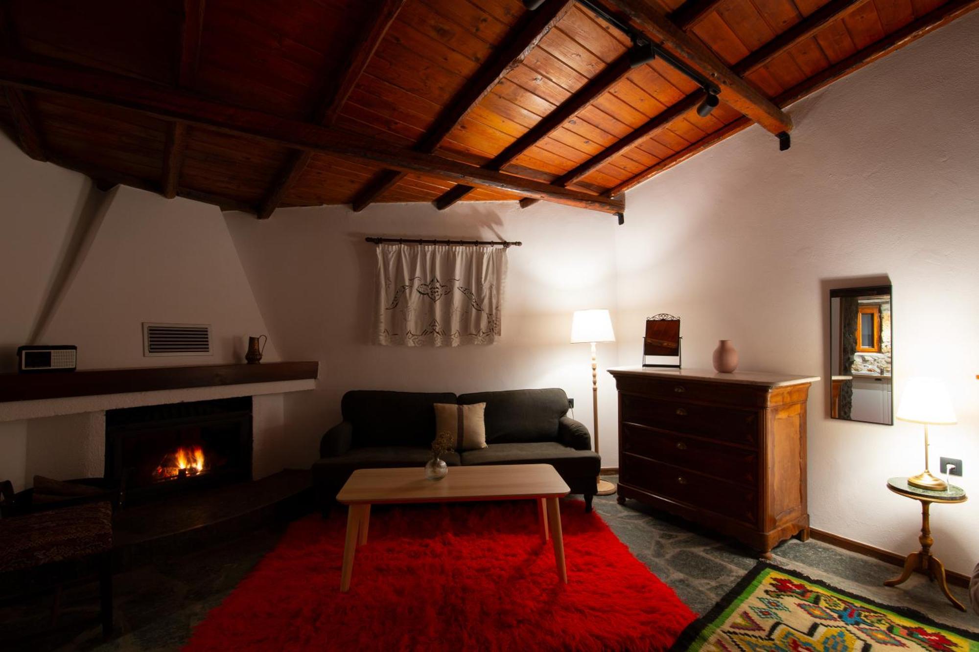 Apartmán Fteri Stone House In Platanos, Akrata Exteriér fotografie